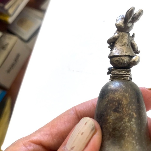 - Peter Rabbit Silver Plated Bell Beatrix Potter Collection - Picture 5 of 7